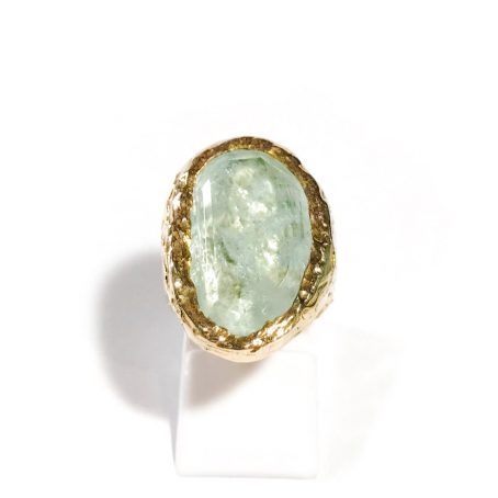 ring with aquamarine