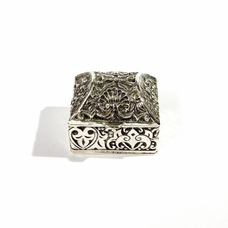 italian solid silver treasure chest  shape pill box, hallmarked 