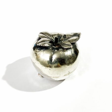 italian solid silver apple shape pillbox , hallmarked 