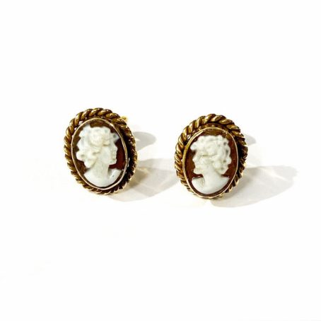 hand carved natural italian cameo earrings 