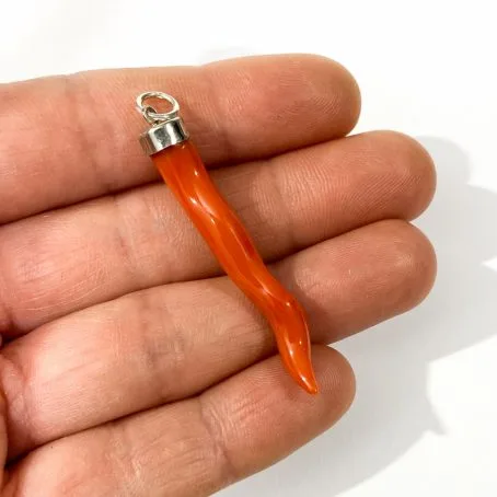 red coral lucky horn