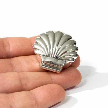 italian solid silver shell shape pill box , hallmarked 