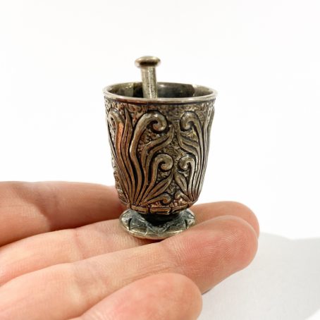 italian solid silver mortar miniature,figurine hallmarked