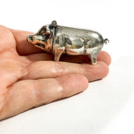 italian solid silver pig shape pill box, hallmarked 