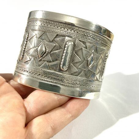 ethnic Kazakh solid silver men's bracelet 