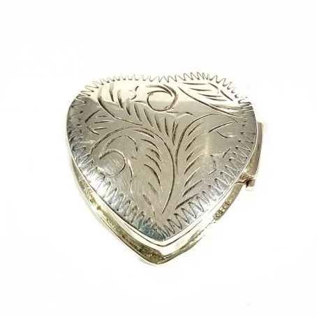 italian solid silver heart shape pill box, hallmarked 