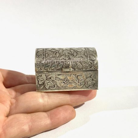 big pillbox sterling silver casket