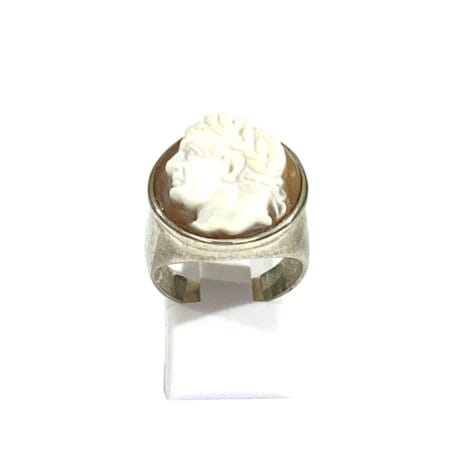 chevalier ring with cameo