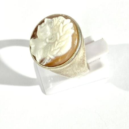 anello chevalier con cammeo - immagine 5